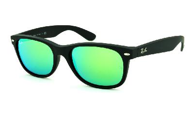 Óculos Ray-Ban New Wayfarer RB 2132 preto fosco com lente espelhada verde