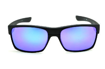 Óculos de sol Oakley OO 9189 Twoface preto com lente roxa