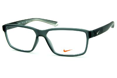 Óculos Nike 7092 Live Free Cinza fosco com degradê nas hastes e logo de metal