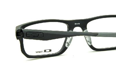 Óculos Oakley OX 8049 Voltage Satin Black acetato preto fosco com ponteiras emborrachadas