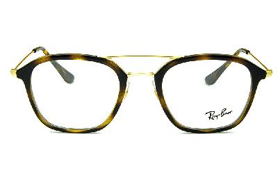 Armação de óculos de grau Ray-Ban marrom mesclado tartaruga onça ponte e haste fina metal dourado