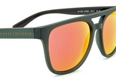 Óculos de Sol Armani Exchange AX 4032 Preto com hastes cinza espelhado vermelho