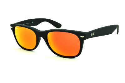 Óculos Ray-Ban New Wayfarer RB 2132 preto fosco com lente espelhada vermelha