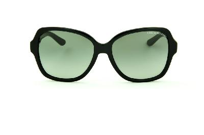 Óculos de Sol Armani Exchange AX 4029S preto com lente cinza degradê e emblema prata